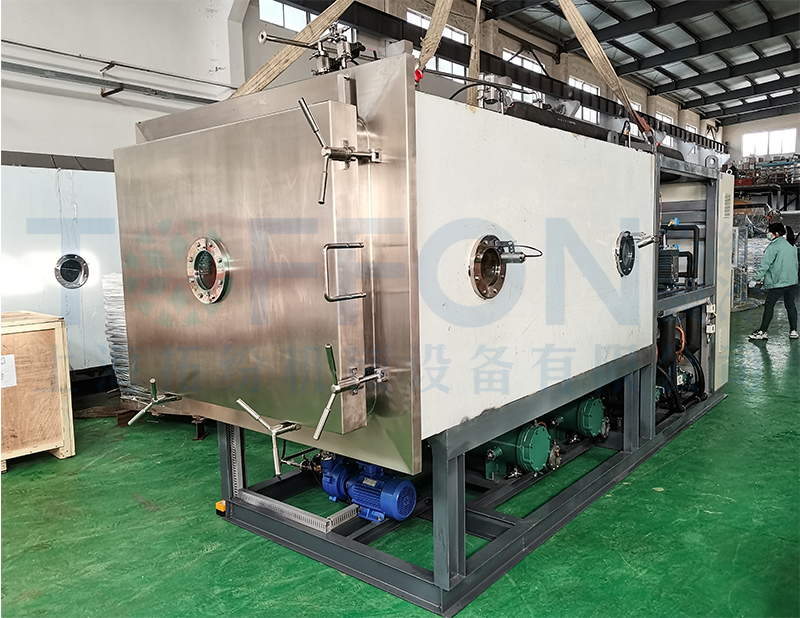 生物制藥凍干機裝車發(fā)往客戶